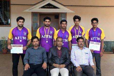 5 Medals in University Athletics 2016